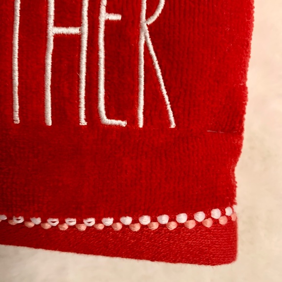 NWT Rae Dunn “BETTER TOGETHER” Hand Towels Set 2 - Picture 3 of 4